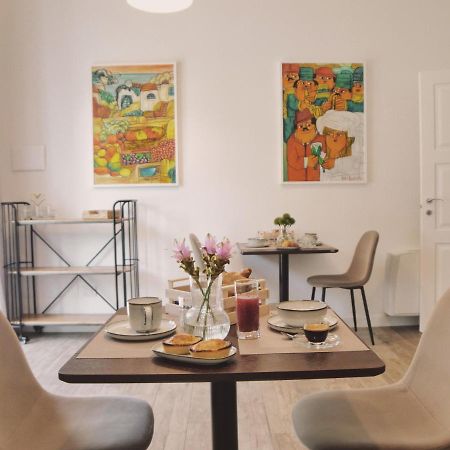 Adele E Il Duca Bed And Breakfast Lecce Exterior foto